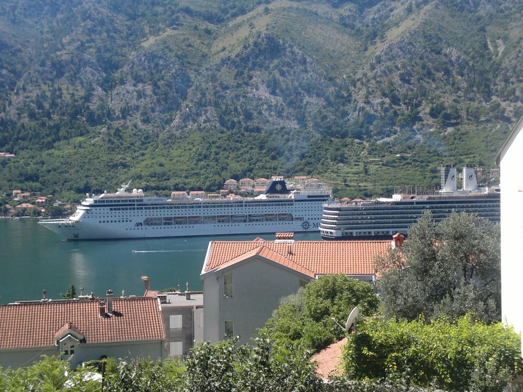 Apartments Krivokapic Kotor Exteriör bild